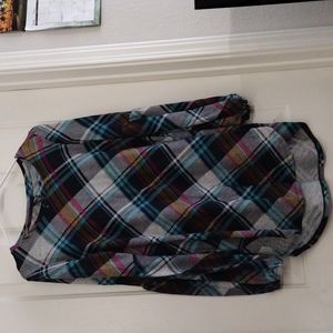 Plaid long sleeve tunic size s-m